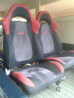 ขายเบาะรถแต่ง subaru STI