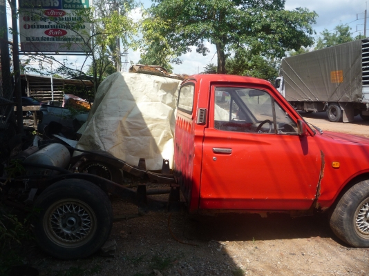 ขาย ดัสสันช้างเหยียบ