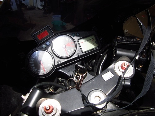 ขายด่วน นินจา zx12r ปี 2002 เครื่อง 1,200 หัวฉีด ทะเบียน