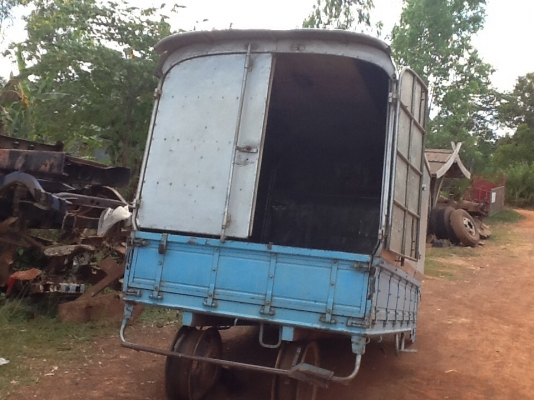 ขายครับกระบะ NKR คาน80 ชม สวยๆแถมหลังคางามๆขายที่ 18500