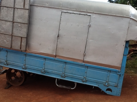 ขายครับกระบะ NKR คาน80 ชม สวยๆแถมหลังคางามๆขายที่ 18500