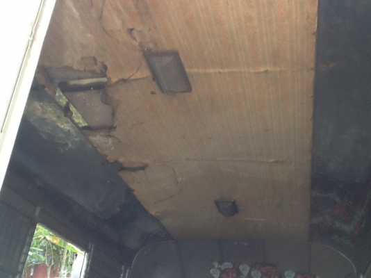 ขายครับกระบะ NKR คาน80 ชม สวยๆแถมหลังคางามๆขายที่ 18500