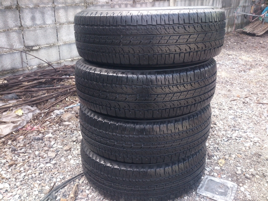 ขายยาง BF 205/70R15 ยางปี10 สวยๆ 4 เส้น