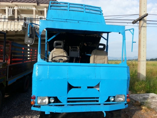 อีแต๋น 6 ล้อ ดั้ม.............จ้า