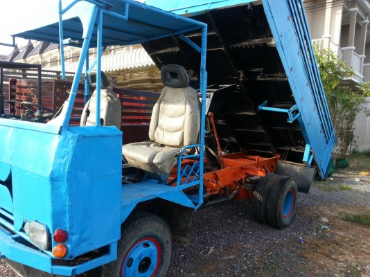 อีแต๋น 6 ล้อ ดั้ม.............จ้า