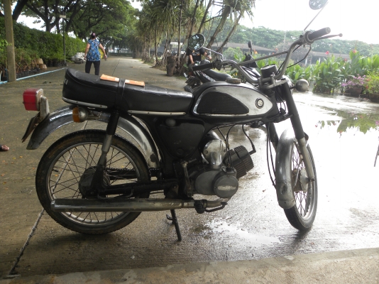 ขาย a 100  ทะเบียนโอน ราคา 12,500 บ.