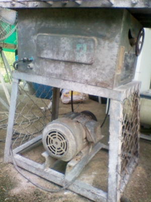 ขายโต๊ะเลือยวงเดือน สามตัว 15000 ไม่เเยกขาย มีมอเตอร์มิซุบิชิสามเเรง ไฟสามเฟต 2 ตัว ไฟสองเฟต1ตัว ขายโต๊ะเลือยวงเดือน สามตัว 15000 ไม่เเยกขาย มีมอเตอร์มิซุบิชิสามเเรง ไฟสามเฟต 2 ตัว ไฟสองเฟต1ตัว