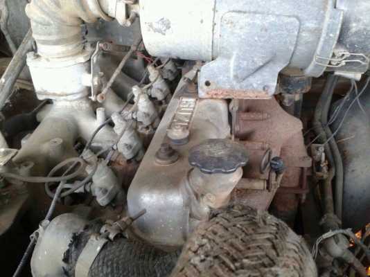 ขายรถบรรทุกสิบล้อหน้ายาว เครื่อง J - 165 แรง 2 เพลากระบะไม่ดั๊มพ์ สโลจีบ พวงมาลัยพาวเวอร์ ทะเบียนเต็ม