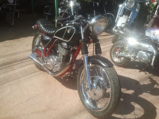 ขาย sr400 อินวอยน์ แต่งคาเฟ่  โครเมียมทั้งคัน