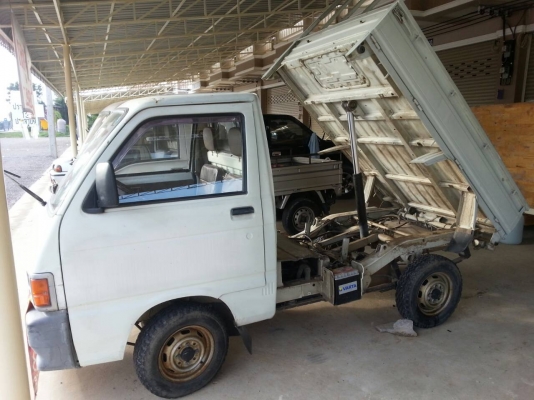 ดั้มน้อย กระป้อ4x4.....คันเล็กๆ พร้อยลุย!!!!!!!!