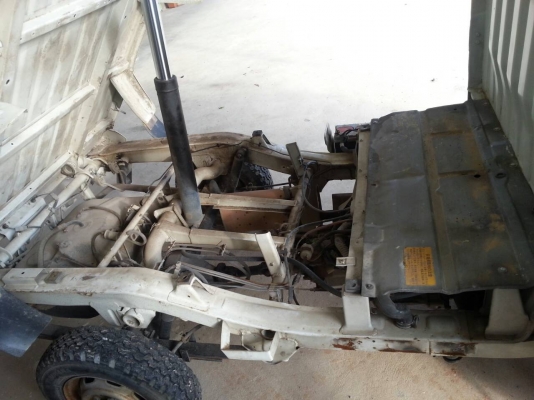 ดั้มน้อย กระป้อ4x4.....คันเล็กๆ พร้อยลุย!!!!!!!!