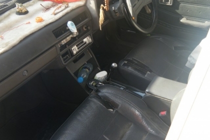 นิสสันซันนี่ ปี 92 ทะเบียนกรุงเทพ เกียร์ธรรมดา 5 สปีด