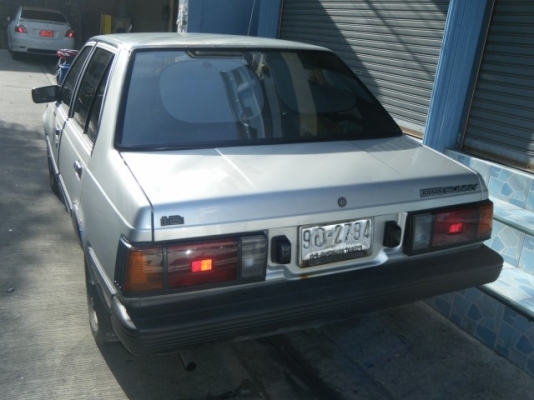 นิสสันซันนี่ ปี 92 ทะเบียนกรุงเทพ เกียร์ธรรมดา 5 สปีด