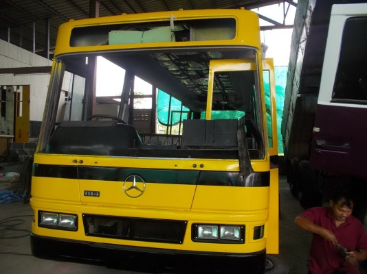 ขายรถบัสนักเรียนขนาด 30ที่นั่งยี่ห้อเบนซ์