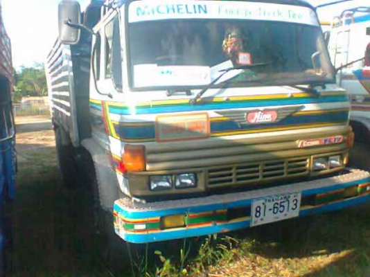 Hino F17 วางเครื่อง F18 สองเพลาดั้ม แอร์มี ทะเบียนไม่ขาด