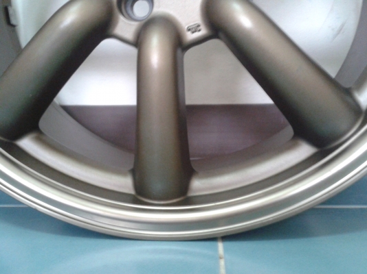 ขายแม็กกล้วยVATANABE ขอบ 17*7นิ้ว 4 วง 5500