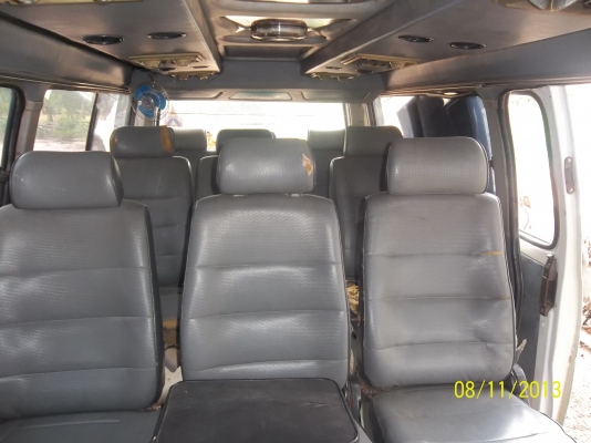 ขายรถตู้ TOYOTA HIACE เครื่่องดี ภาษีครบ ยางใหม่ เหมาะวิ่งรับส่งนักเรียน ราคาคุยได้คับ ขายรถตู้ TOYOTA HIACE เครื่่องดี ภาษีครบ ยางใหม่ เหมาะวิ่งรับส่งนักเรียน ราคาคุยได้คับ