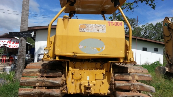 ขายด่วน รถแทรกเตอร์ CAT D4E หลุดมัดจำ ขายด่วน รถแทรกเตอร์ CAT D4E หลุดมัดจำ