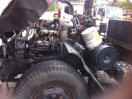 ด่วนจ้ามีนิสันยูดีเครื่องซีดับบิว430เอ็ม290เทอร์โบคัชซีสวย10ล้อ2เพลาหัวลาก ด่วนจ้ามีนิสันยูดีเครื่องซีดับบิว430เอ็ม290เทอร์โบคัชซีสวย10ล้อ2เพลาหัวลาก