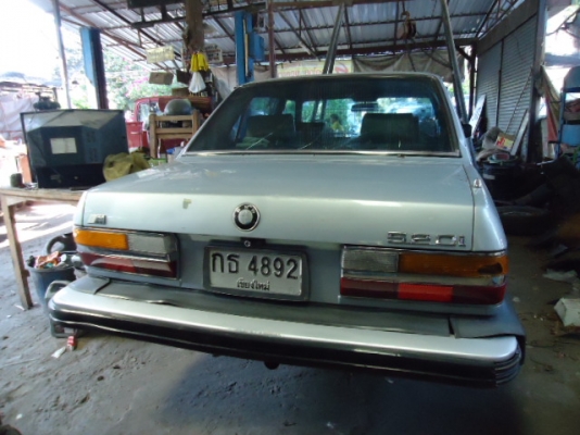 ขายรถยนต์ BMW520I จอดไว้นานสตาร์ทไม่ติดครับ  พร้อมเล่มทะเบียน และเอกสารพร้อมโอน 40,000.-
