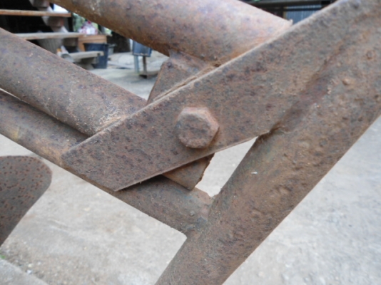 <<< ขายผานไถสมัยเก่า หายากน่าสะสม หรือเอาไว้ประดับร้าน>>>