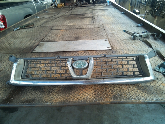 กระจังหน้า Subaru