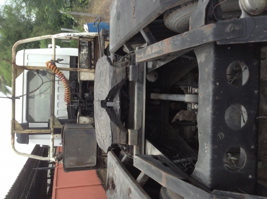 Mitsubishi 10ล้อ 2เพลา หัวลาก