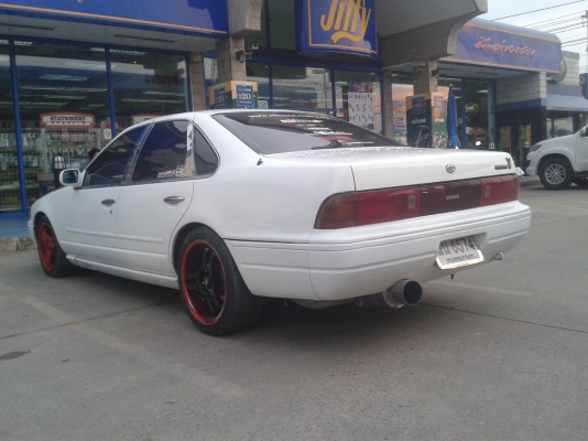 ขายเอ31วาง1เจออโต้แก็สสีสวยภายในสวยพร้อมใช้ขาย95000