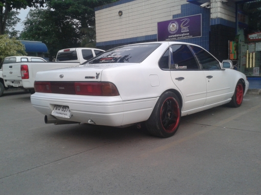 ขายเอ31วาง1เจออโต้แก็สสีสวยภายในสวยพร้อมใช้ขาย95000