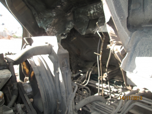 ISUZU-FTR-32N-R-เครื่อง6HE1-195-7,20เมตร-มีลิฟท้าย