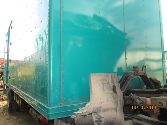 ISUZU-FTR-32N-R-เครื่อง6HE1-195-7,20เมตร-มีลิฟท้าย