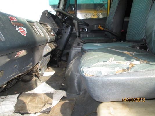 ISUZU-FTR-32N-R-เครื่อง6HE1-195-7,20เมตร-มีลิฟท้าย