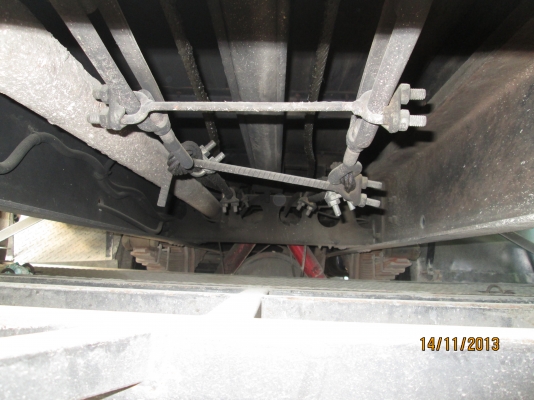 ISUZU-FTR-32N-R-เครื่อง6HE1-195-7,20เมตร-มีลิฟท้าย