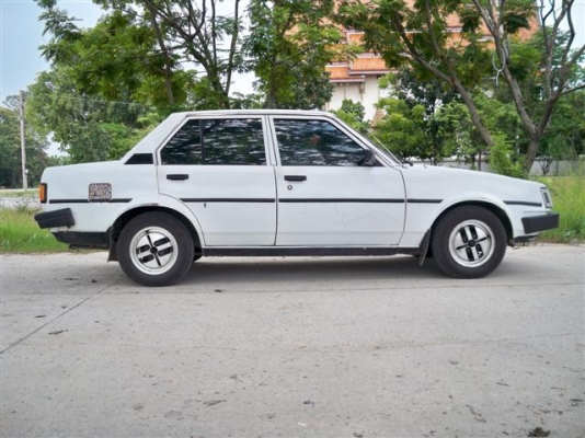 toyota KE70 เกียร์ auto จากโรงาน แก๊ส versusประกันชั้น3