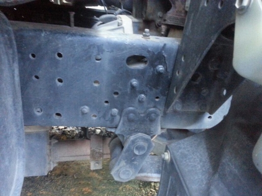 รถฮีโน่ 6 ล้อ ตู้แห้ง 115 แรงม้า ปี 42 สนใจติดต่อ 081 - 6079515 รถฮีโน่ 6 ล้อ ตู้แห้ง 115 แรงม้า ปี 42 สนใจติดต่อ 081 - 6079515