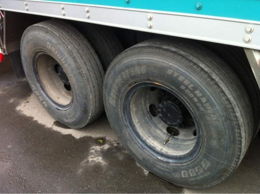 รถตู้เย็น10ล้ออีซูซุ175hp