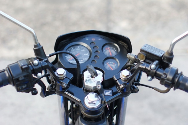 โซนิค ตัวใหม่ สีน้ำเงิน เดิมๆ ล้อแม๊ก สวยๆ รถมือเดียว โซนิค ตัวใหม่ สีน้ำเงิน เดิมๆ ล้อแม๊ก สวยๆ รถมือเดียว