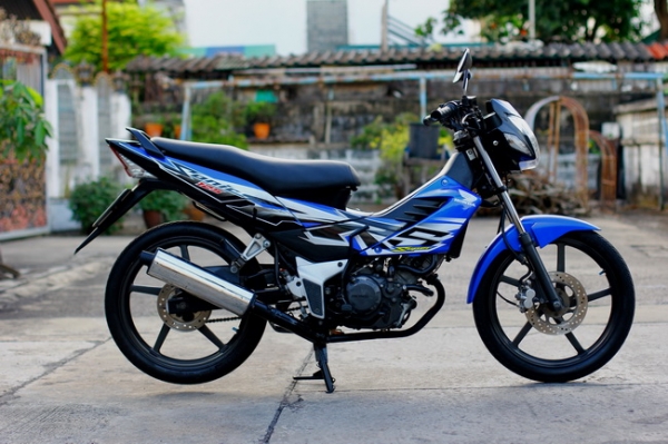 โซนิค ตัวใหม่ สีน้ำเงิน เดิมๆ ล้อแม๊ก สวยๆ รถมือเดียว โซนิค ตัวใหม่ สีน้ำเงิน เดิมๆ ล้อแม๊ก สวยๆ รถมือเดียว