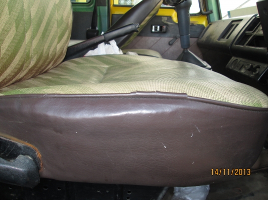 ISUZU-FTR-11NY--เครื่อง-195--เบรคทิฟฟี่7,20เมตร-มีลิฟท้าย