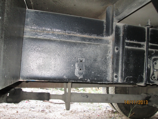 ISUZU-FTR-11NY--เครื่อง-195--เบรคทิฟฟี่7,20เมตร-มีลิฟท้าย