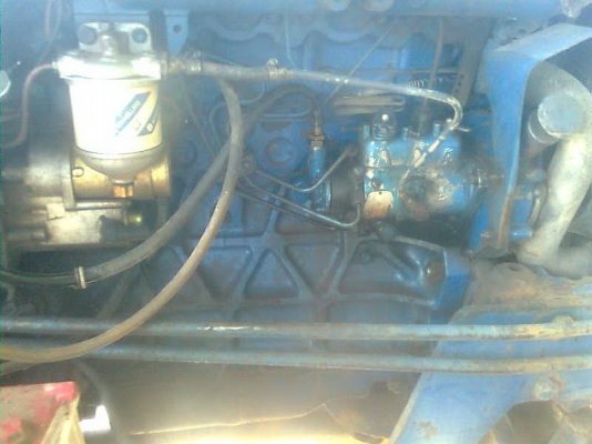 ขายฟอร์ด6610 เสื้อลาย สองเพลา พร้อมอุปกรณ์ดันหน้าหางไถ พร้อมใช้เลยครับ