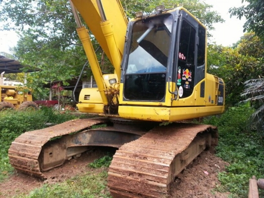 รถแบคโฮ KOMATSU 200 - 8 ( รถทำงาน 8,xxx กว่า. กม. ) สนใจติดต่อ 081 - 6079515 รถแบคโฮ KOMATSU 200 - 8 ( รถทำงาน 8,xxx กว่า. กม. ) สนใจติดต่อ 081 - 6079515