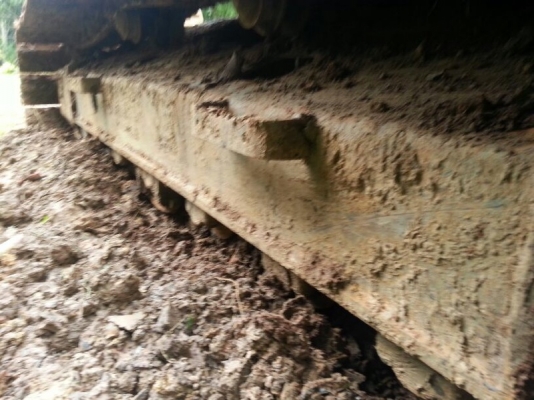 รถแบคโฮ KOMATSU 200 - 8 ( รถทำงาน 8,xxx กว่า. กม. ) สนใจติดต่อ 081 - 6079515 รถแบคโฮ KOMATSU 200 - 8 ( รถทำงาน 8,xxx กว่า. กม. ) สนใจติดต่อ 081 - 6079515