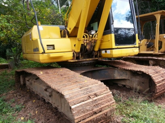รถแบคโฮ KOMATSU 200 - 8 ( รถทำงาน 8,xxx กว่า. กม. ) สนใจติดต่อ 081 - 6079515 รถแบคโฮ KOMATSU 200 - 8 ( รถทำงาน 8,xxx กว่า. กม. ) สนใจติดต่อ 081 - 6079515