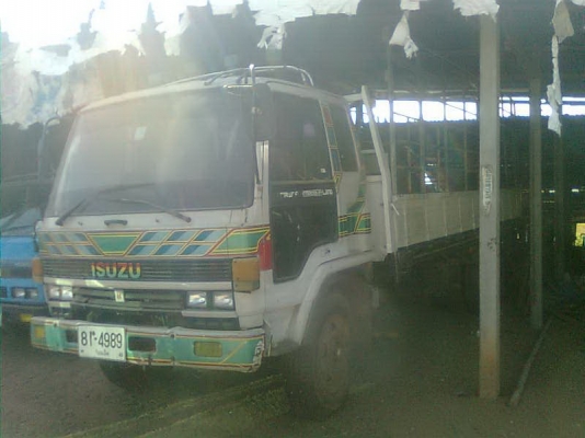 ขาย6ล้อใหญ่ FRR 175แรงม้า กระบะยาว6เมตร