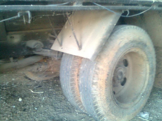 ขาย6ล้อใหญ่ FRR 175แรงม้า กระบะยาว6เมตร