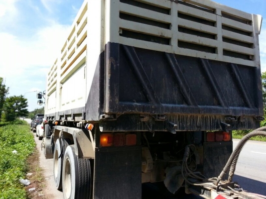 รถฮีโน่ 10 ล้อดั้ม 380 แรงม้า ปี 55 ( ขายแม่ลูก ) ( รถวิ่ง 3x,xxx กม. ) สนใจติดต่อ 081 - 6079515 รถฮีโน่ 10 ล้อดั้ม 380 แรงม้า ปี 55 ( ขายแม่ลูก ) ( รถวิ่ง 3x,xxx กม. ) สนใจติดต่อ 081 - 6079515