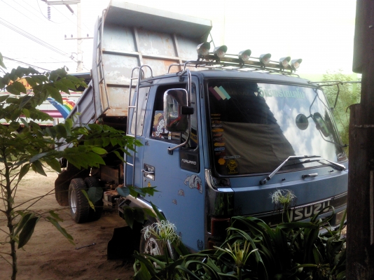 ขาย 6 ล้อดั้ม ROCKY 195 แรง