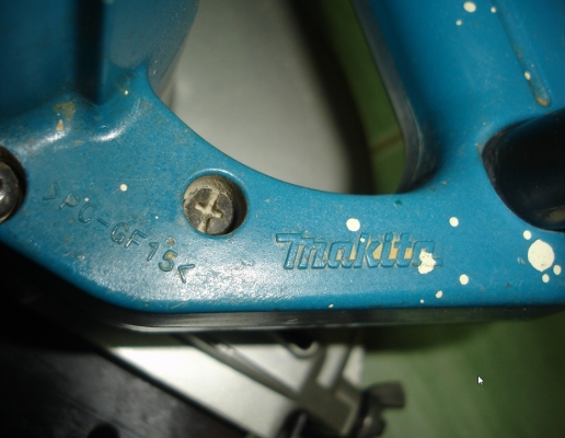 เลื่อยวงเดือน 7 นิ้ว makita รุ่น 5806B (1,050w.)