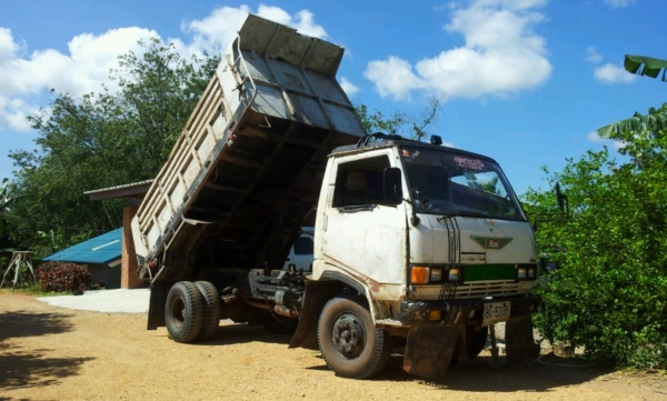 6ล้อดั้ม165แรง HINO KM777 Fหน้า F หลัง..